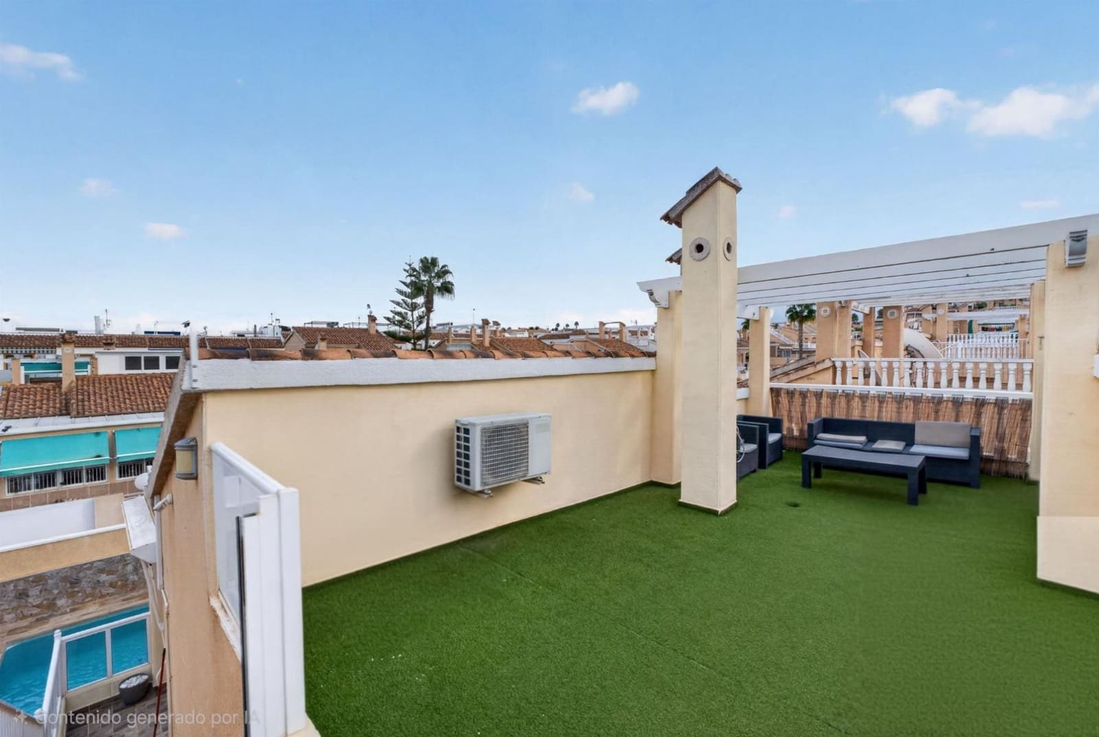 3 soverom Villa til salgs i Los Altos med svømmebasseng garasje - € 365 000 (Ref: 10175552)