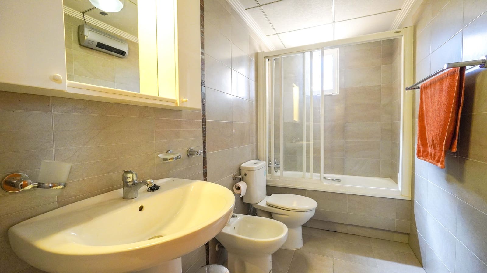 3 sypialnia Dom na sprzedaż w Los Dolses z basenem garażem - 299 000 € (Ref: 10175553)