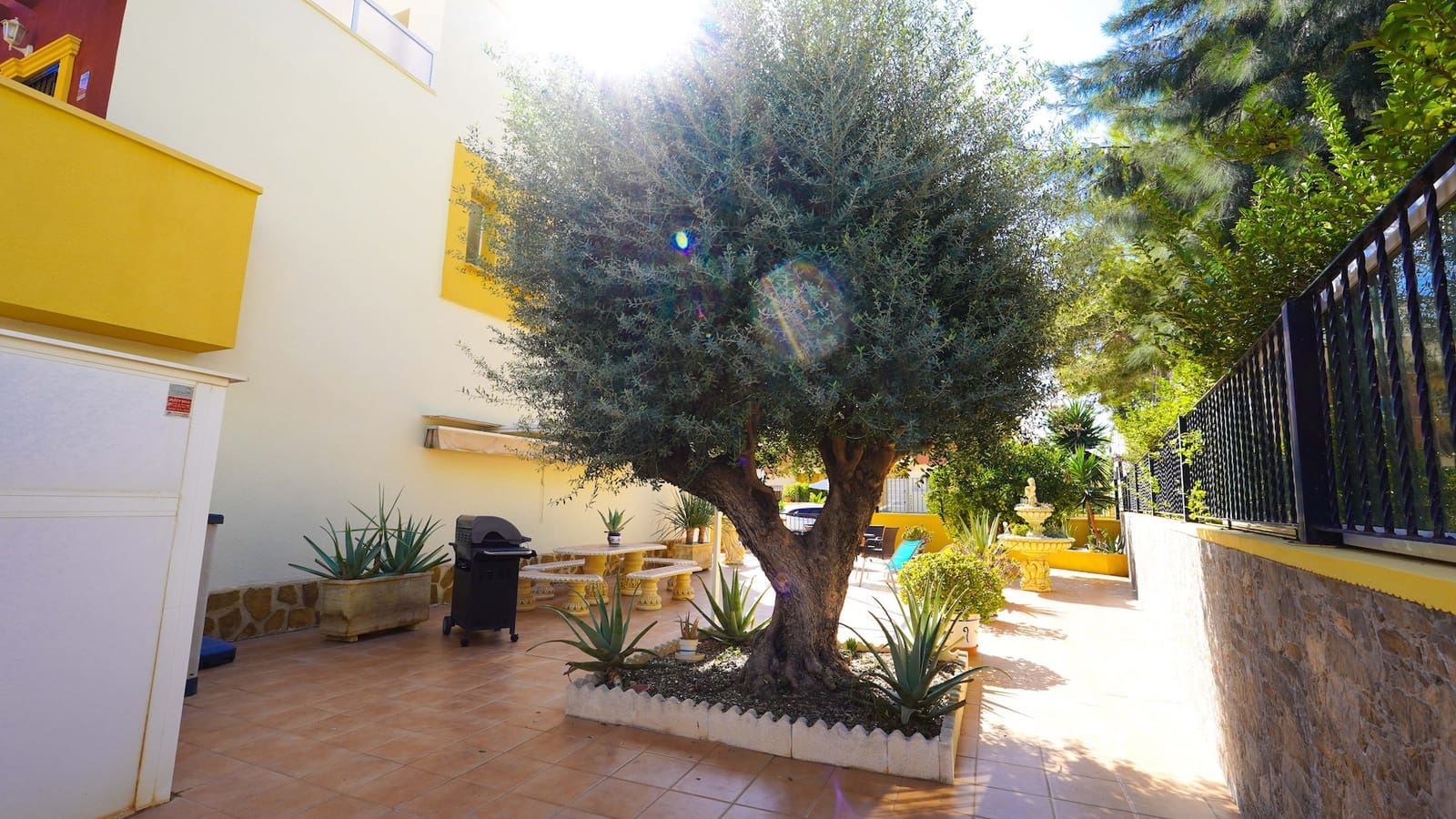 3 sypialnia Dom na sprzedaż w Los Dolses z basenem garażem - 299 000 € (Ref: 10175553)