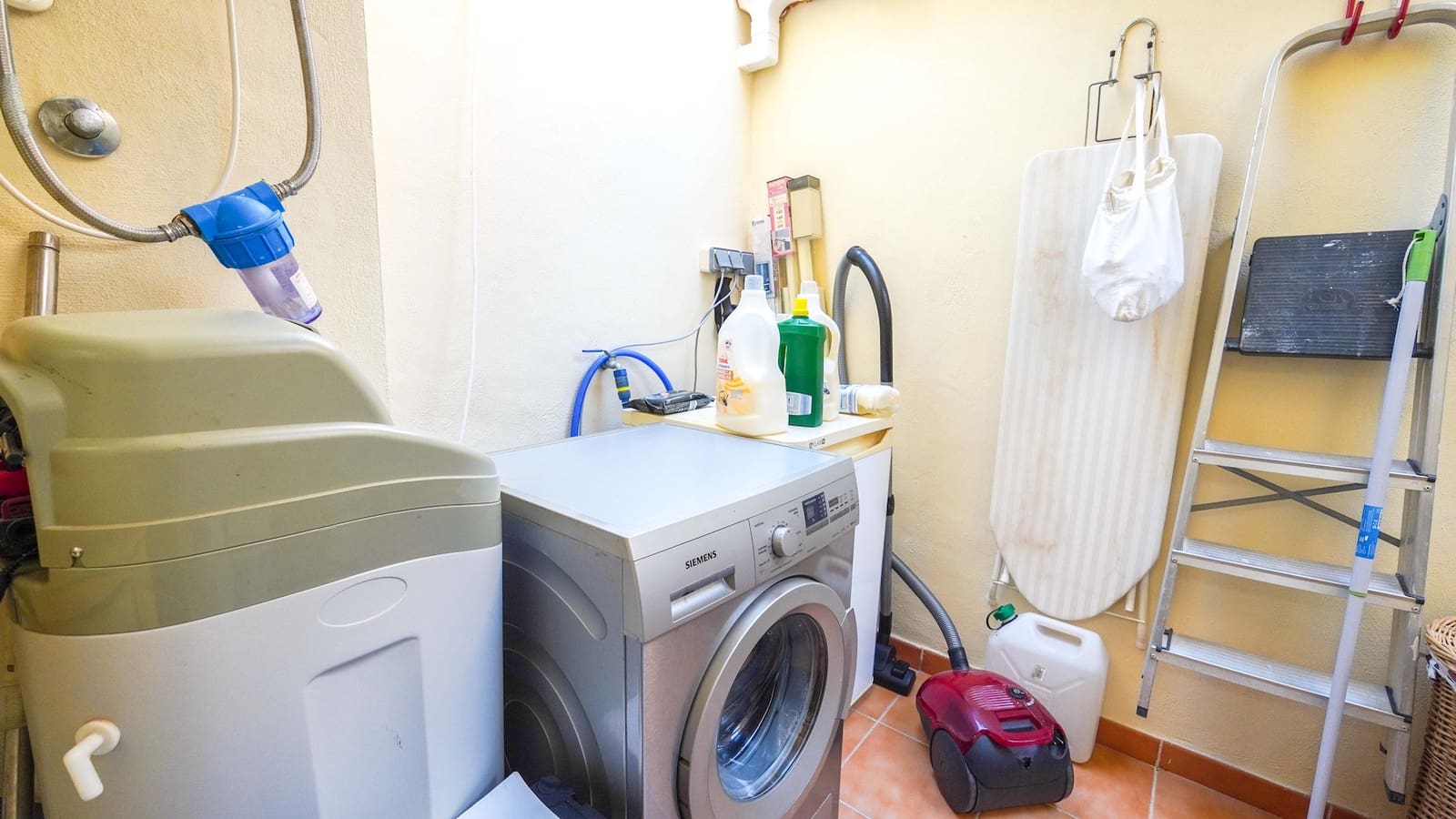 3 sypialnia Dom na sprzedaż w Los Dolses z basenem garażem - 299 000 € (Ref: 10175553)