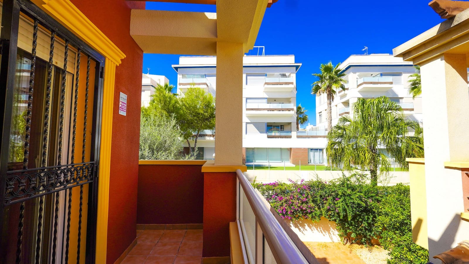 3 sypialnia Dom na sprzedaż w Los Dolses z basenem garażem - 299 000 € (Ref: 10175553)