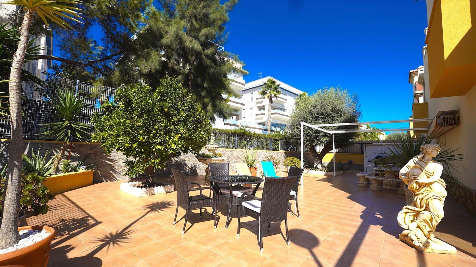 3 sypialnia Dom na sprzedaż w Los Dolses z basenem garażem - 299 000 € (Ref: 10175553)