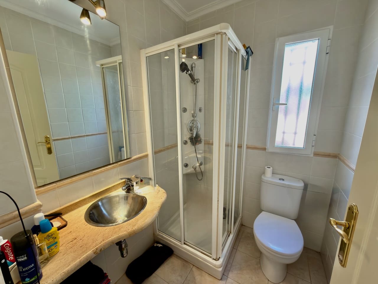 3 sovrum Villa till salu i Dona Pepa med pool garage - 269 995 € (Ref: 10175694)