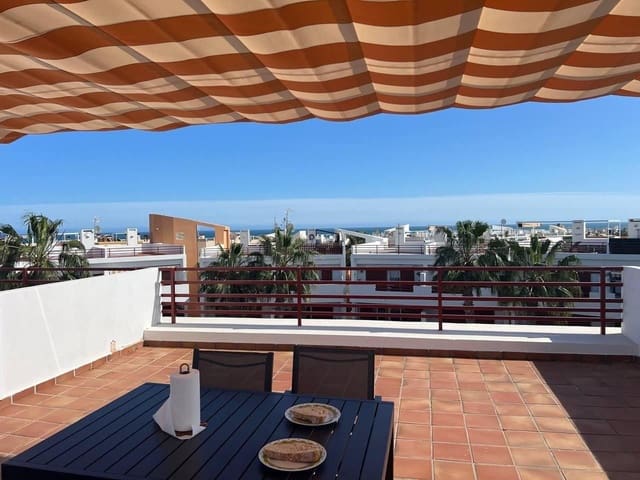 Apartamento de 2 habitaciones en Punta Prima, Orihuela en venta con piscina garaje - 234.900 € (Ref: 10181866)