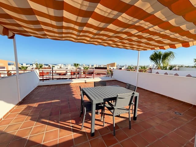 Apartamento de 2 habitaciones en Punta Prima, Orihuela en venta con piscina garaje - 234.900 € (Ref: 10181866)