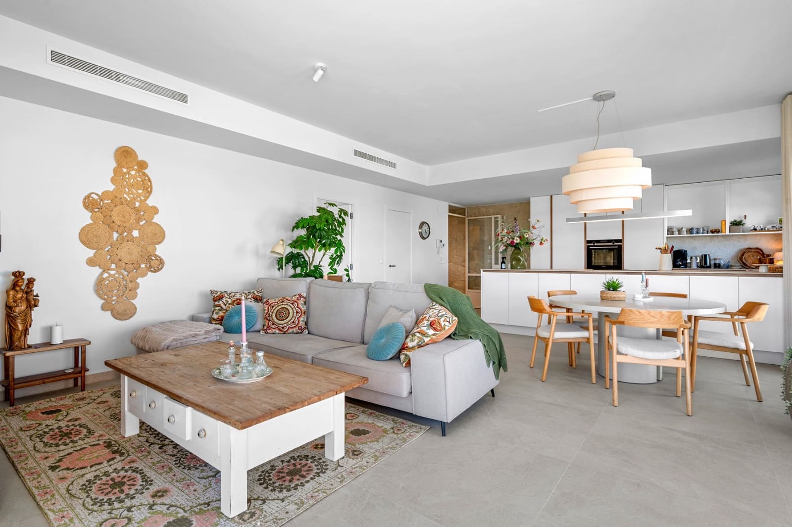 Chalet de 3 habitaciones en San Miguel de Salinas en venta con piscina garaje - 1.049.000 € (Ref: 10183397)
