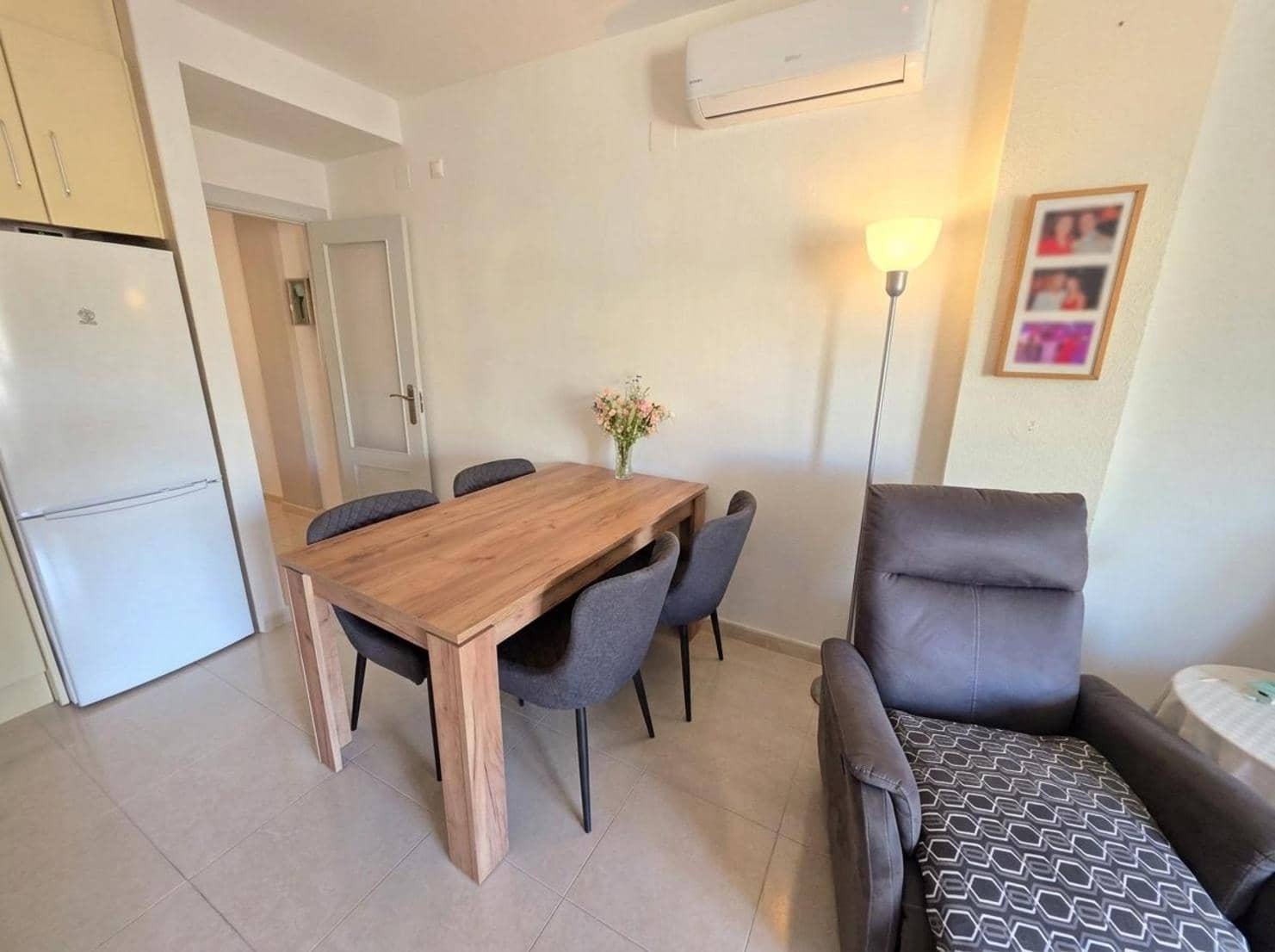 2 soveværelse Lejlighed til salg i Ciudad Quesada med swimmingpool - € 149.000 (Ref: 10183582)