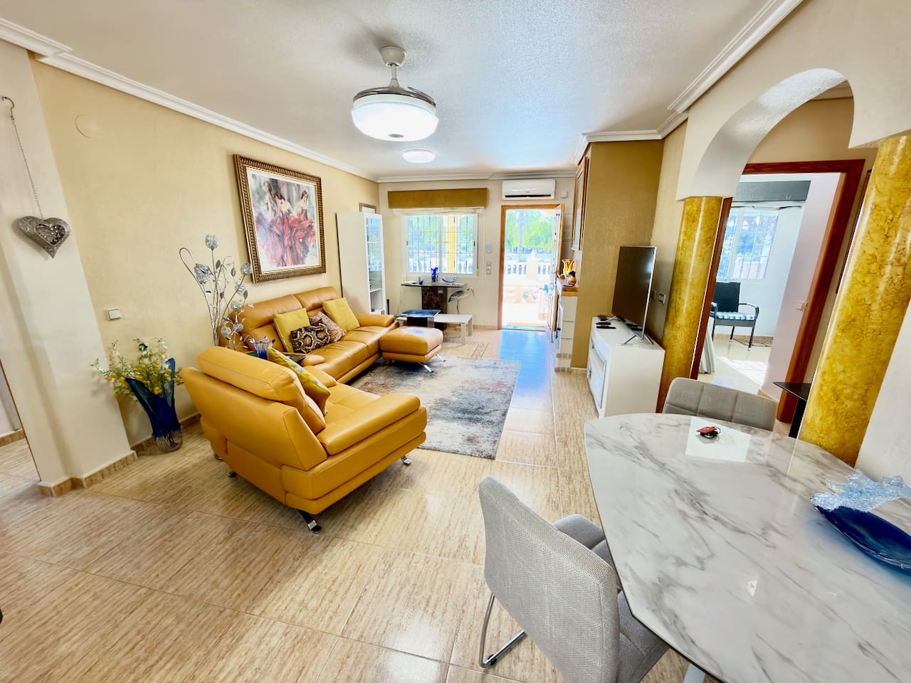 3 Zimmer Villa zu verkaufen in Guardamar del Segura mit Pool Garage - 399.995 € (Ref: 10183585)