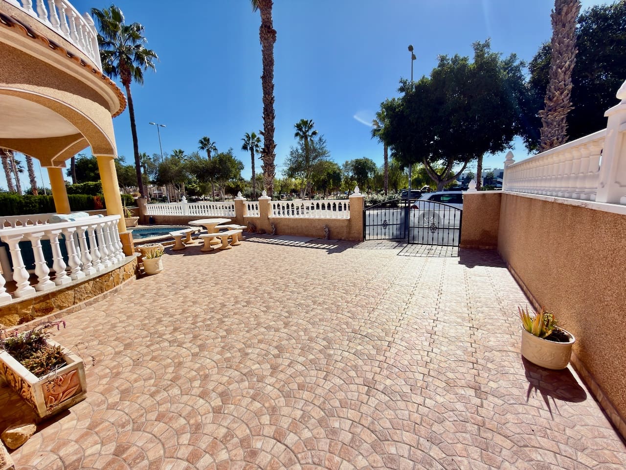 3 chambre Villa/Maison à vendre à Guardamar del Segura avec piscine garage - 399 995 € (Ref: 10185987)