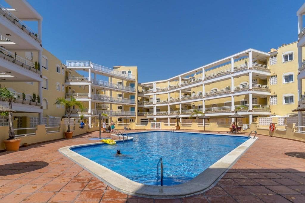 3 bedroom Apartment for sale in Dehesa de Campoamor with pool - € 375,000 (Ref: 8066260)