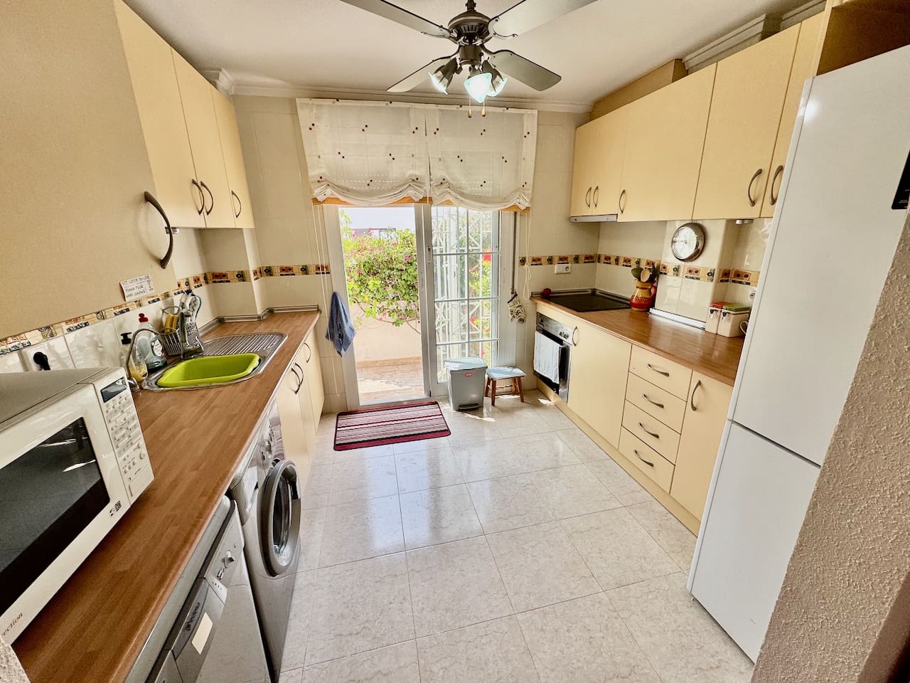 3 bedroom Villa for sale in Ciudad Quesada with pool - € 195,000 (Ref: 9041285)