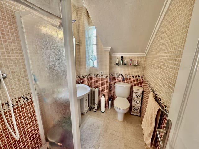 3 makuuhuone Huvila myytävänä paikassa Ciudad Quesada, Rojales mukana uima-altaan - 195 000 € (Ref: 9041285)