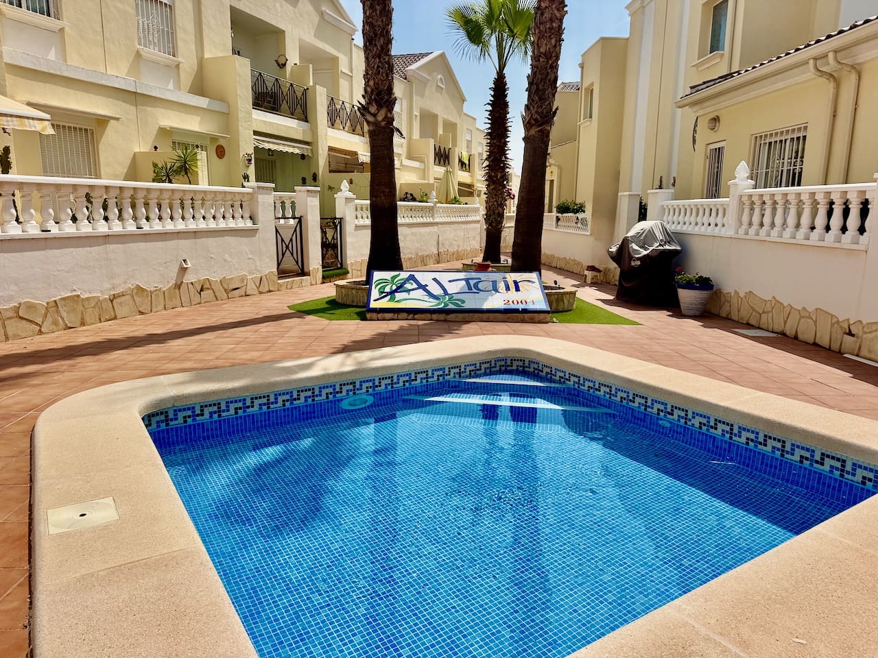 3 bedroom Villa for sale in Ciudad Quesada with pool - € 195,000 (Ref: 9041285)