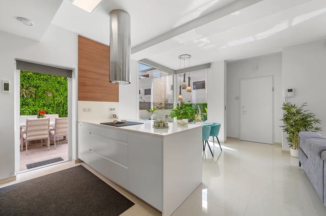 Chalet de 3 habitaciones en Ciudad Quesada, Rojales en venta con piscina - 475.000 € (Ref: 9072032)