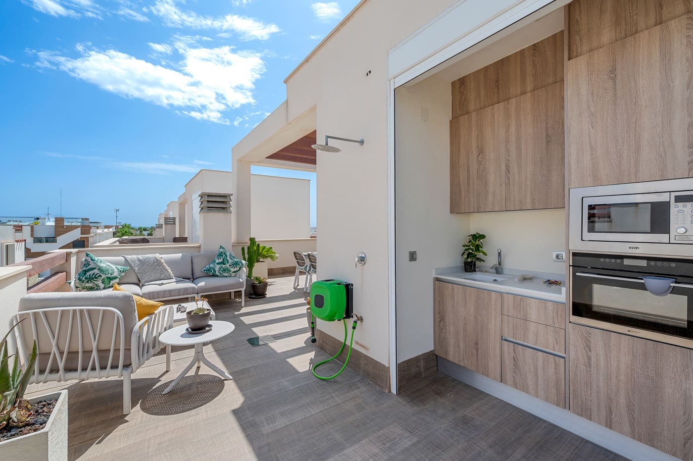 Chalet de 3 habitaciones en Ciudad Quesada en venta con piscina - 475.000 € (Ref: 9072032)