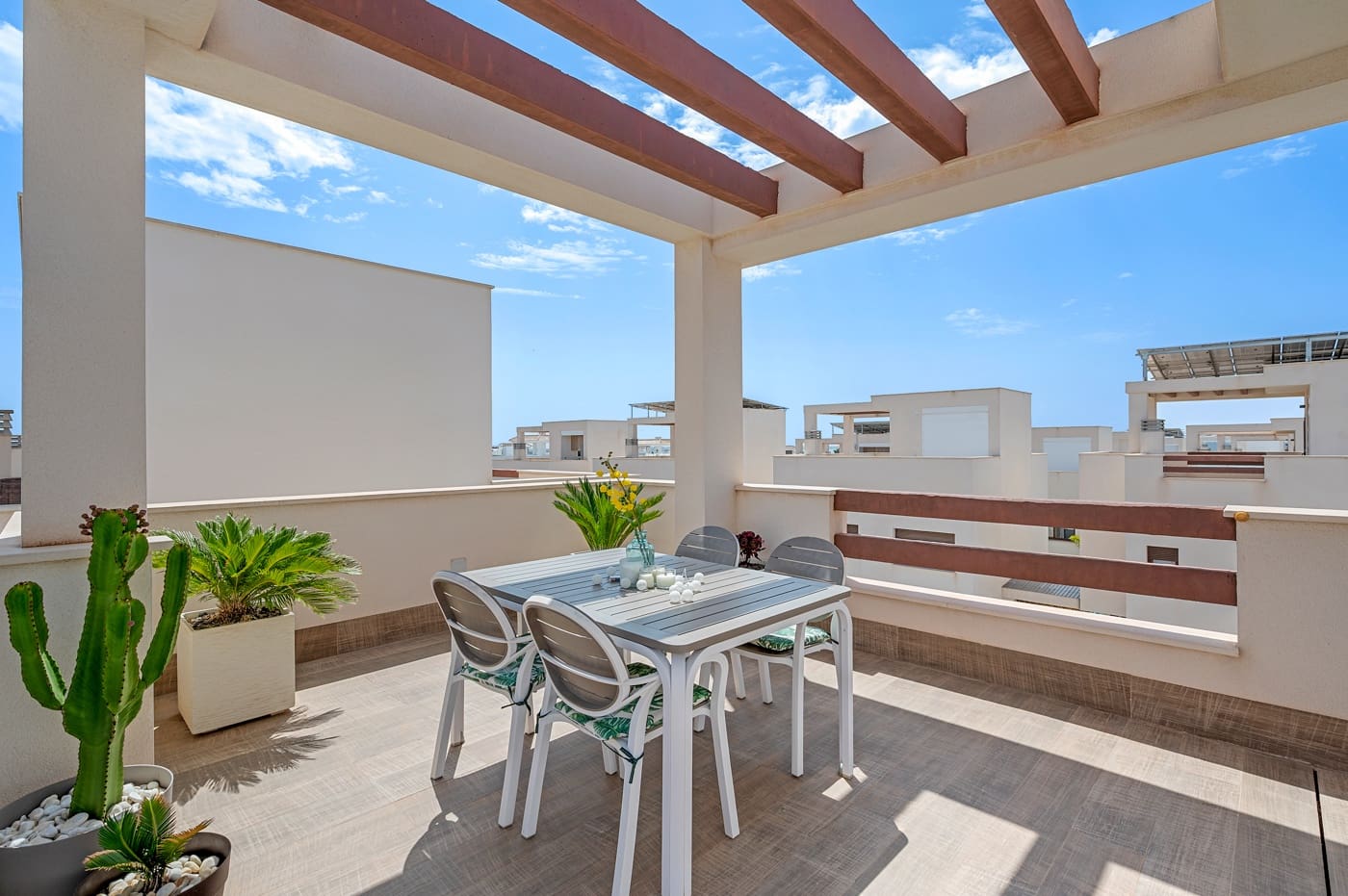 Chalet de 3 habitaciones en Ciudad Quesada en venta con piscina - 475.000 € (Ref: 9072032)