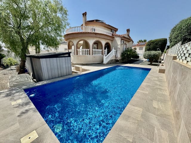 3 soveværelse Villa til salg i Lo Pepin, Rojales med swimmingpool garage - € 379.500 (Ref: 9108197)