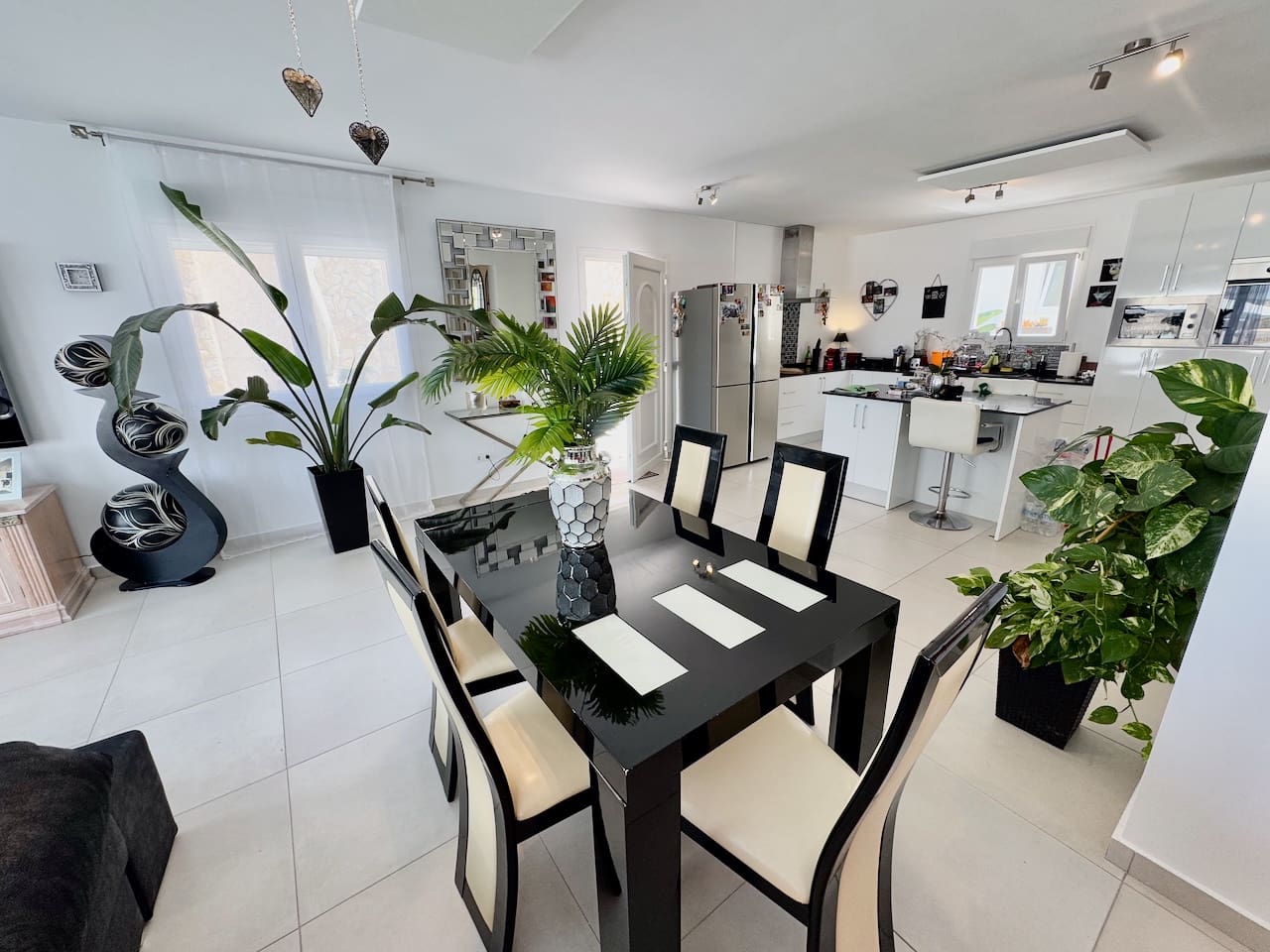 6 bedroom Villa for sale in Ciudad Quesada with pool garage - € 635,000 (Ref: 9131656)