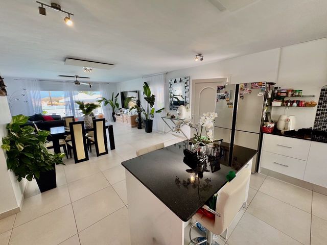 6 bedroom Villa for sale in Ciudad Quesada, Rojales with pool garage - € 635,000 (Ref: 9131656)