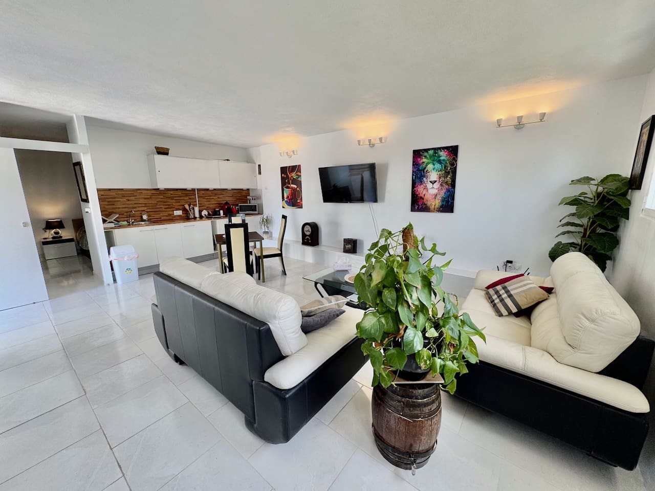 6 bedroom Villa for sale in Ciudad Quesada with pool garage - € 635,000 (Ref: 9131656)