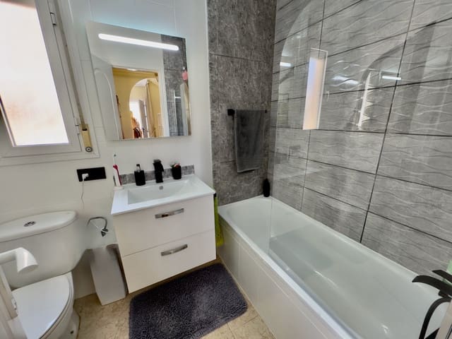 3 makuuhuone Huvila myytävänä paikassa Ciudad Quesada, Rojales mukana uima-altaan - 199 995 € (Ref: 9161622)