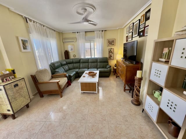 3 makuuhuone Huvila myytävänä paikassa Ciudad Quesada, Rojales mukana uima-altaan - 199 995 € (Ref: 9161622)