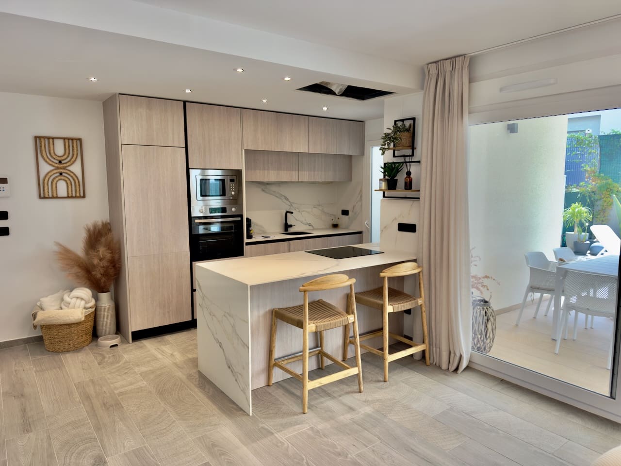 3 bedroom Apartment for sale in Algorfa with pool garage - € 370,000 (Ref: 9164410)