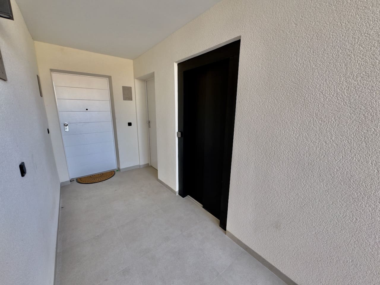 3 bedroom Apartment for sale in Algorfa with pool garage - € 370,000 (Ref: 9164410)