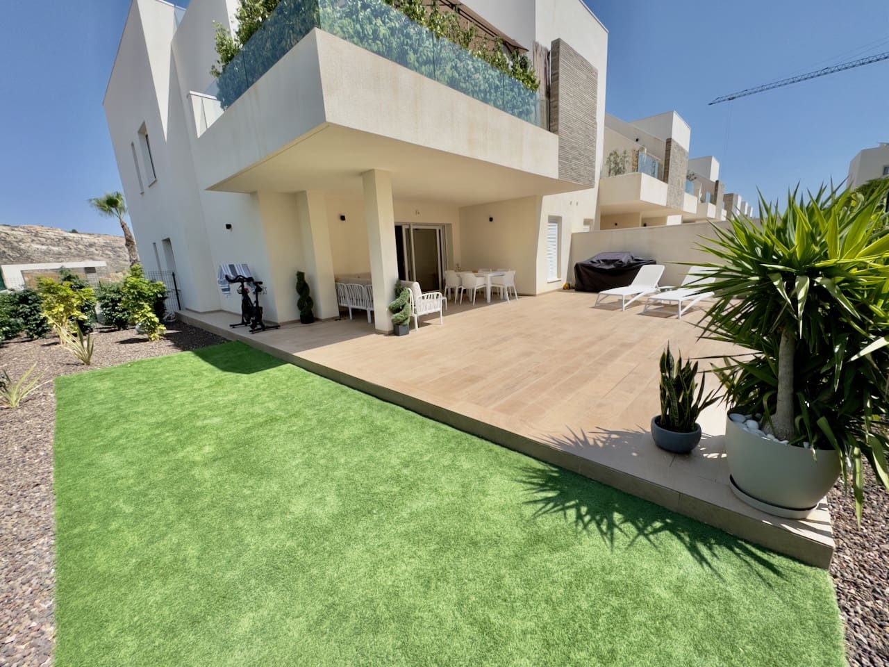 3 bedroom Apartment for sale in Algorfa with pool garage - € 370,000 (Ref: 9164410)