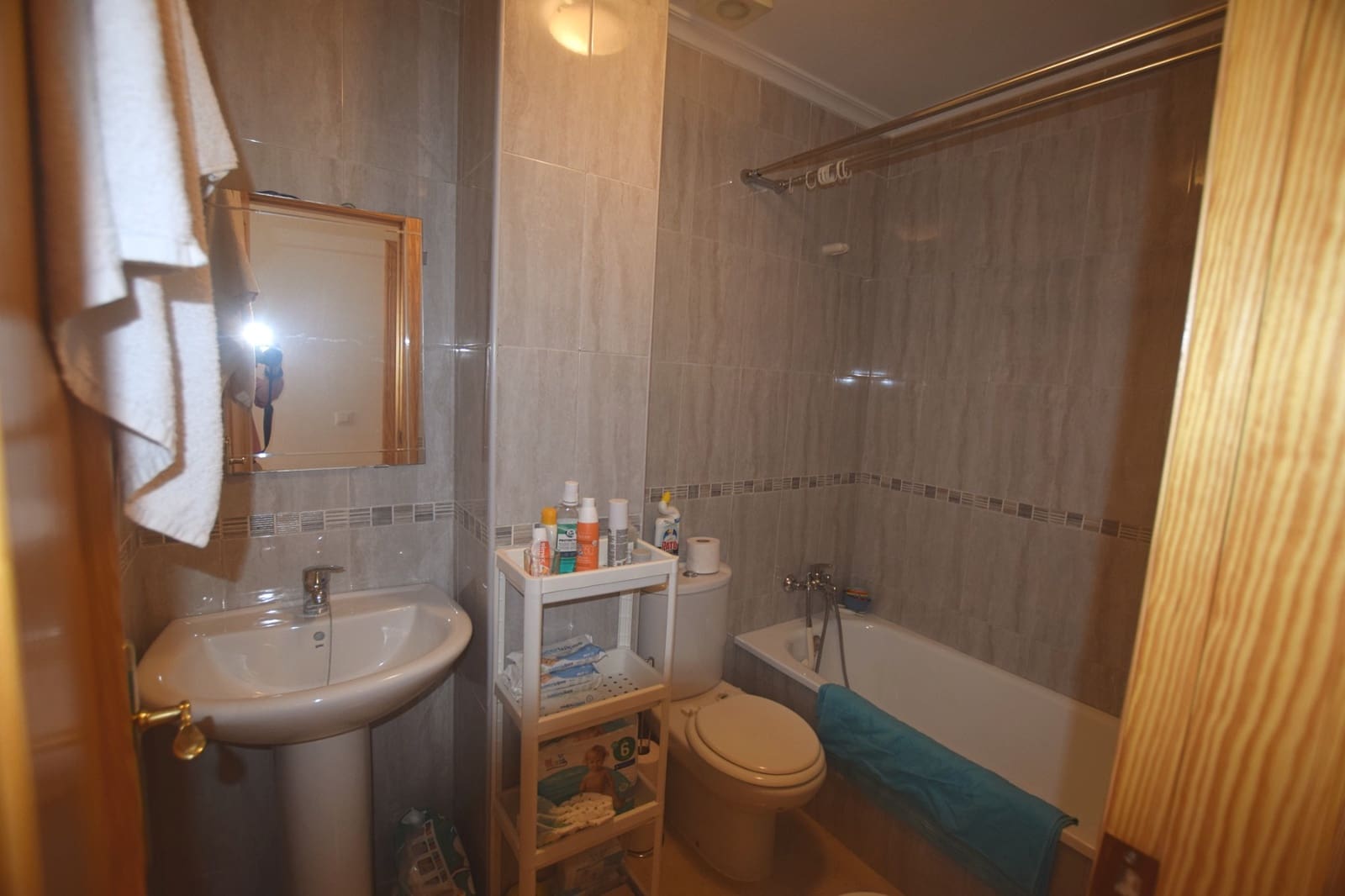 2 bedroom Apartment for sale in Formentera del Segura with pool - € 110,000 (Ref: 9175767)