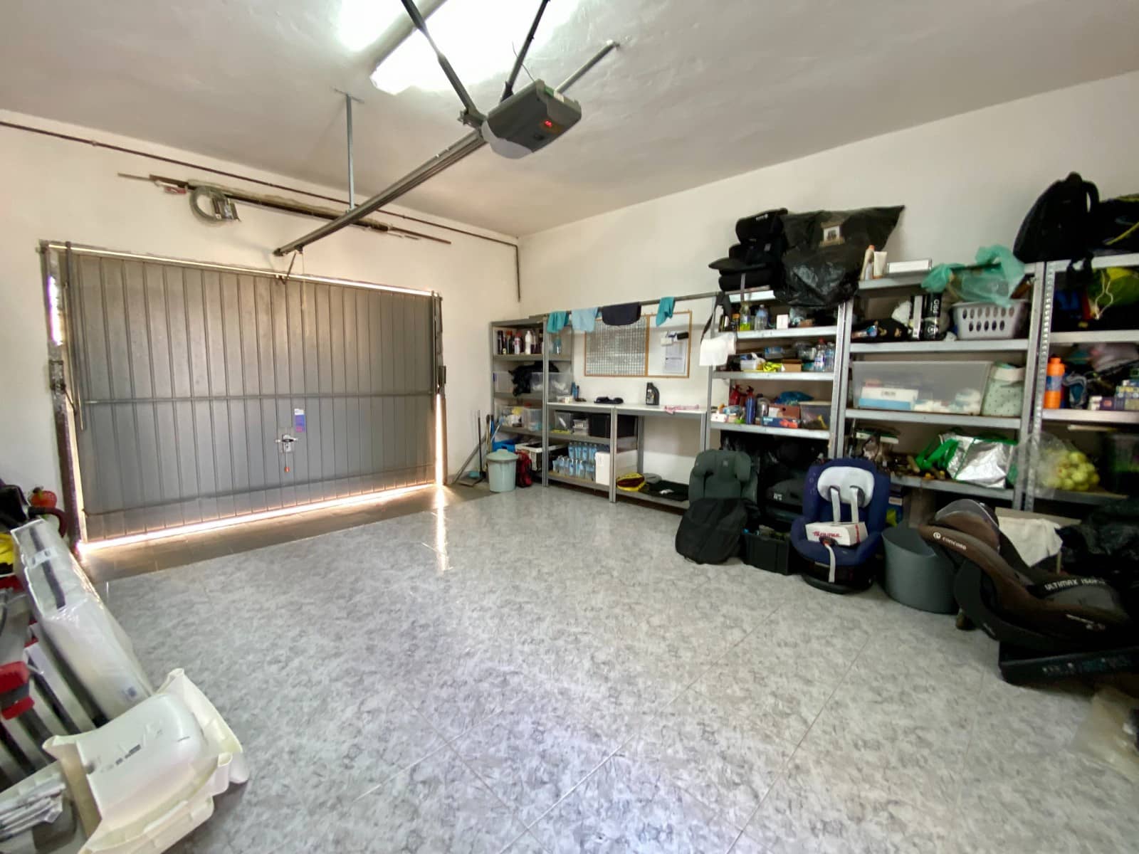 4 makuuhuone Huvila myytävänä paikassa Ciudad Quesada mukana uima-altaan 
autotalli - 549 000 € (Ref: 9221532)