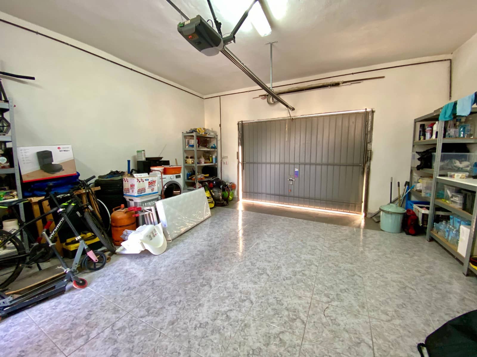 4 makuuhuone Huvila myytävänä paikassa Ciudad Quesada mukana uima-altaan 
autotalli - 549 000 € (Ref: 9221532)