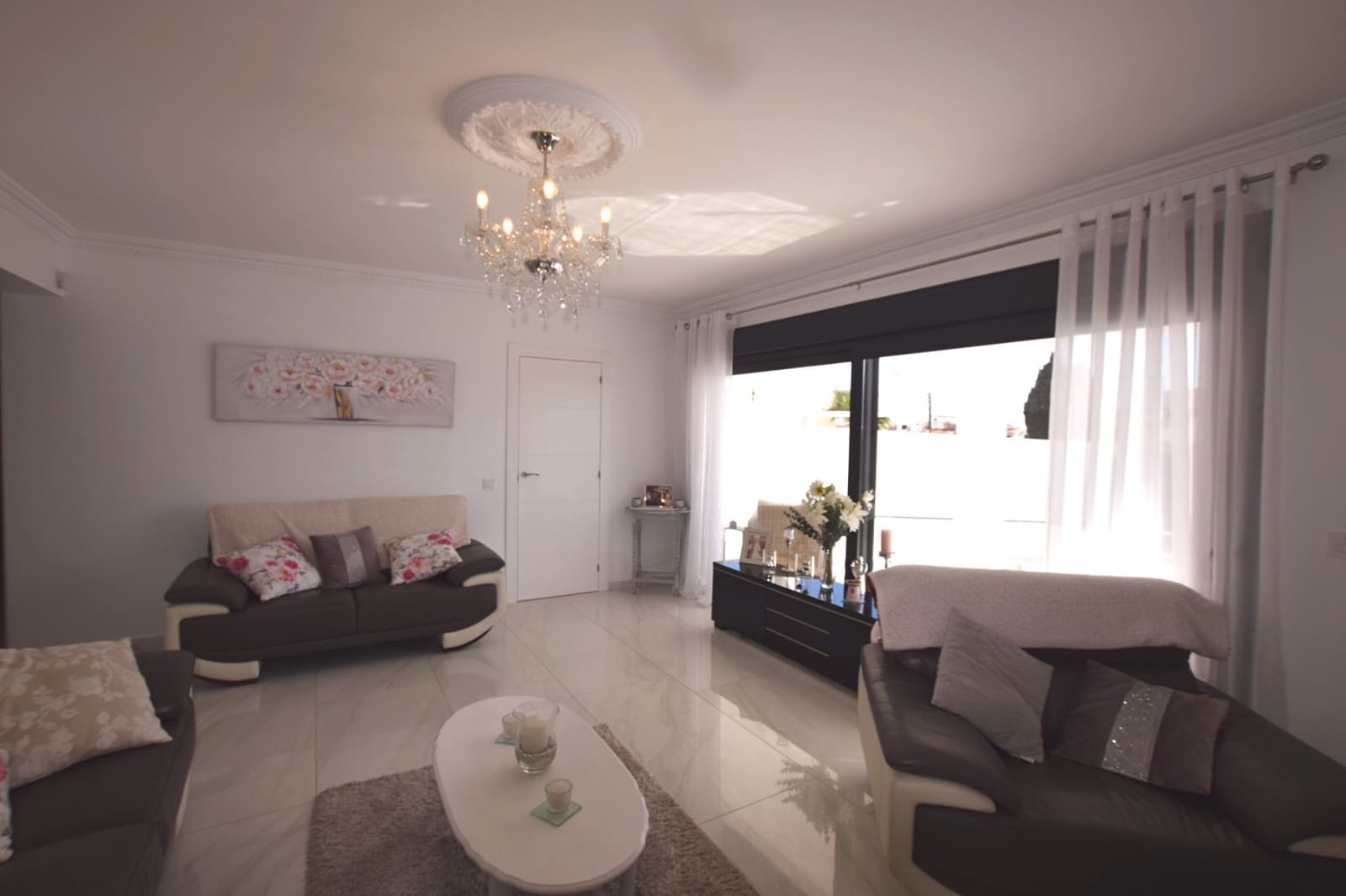 3 soveværelse Villa til salg i Ciudad Quesada med swimmingpool - € 675.000 (Ref: 9231392)