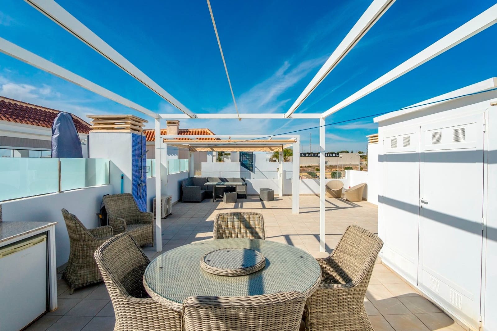 Apartamento de 2 habitaciones en Doña Pepa en venta con piscina garaje - 270.000 € (Ref: 9261939)