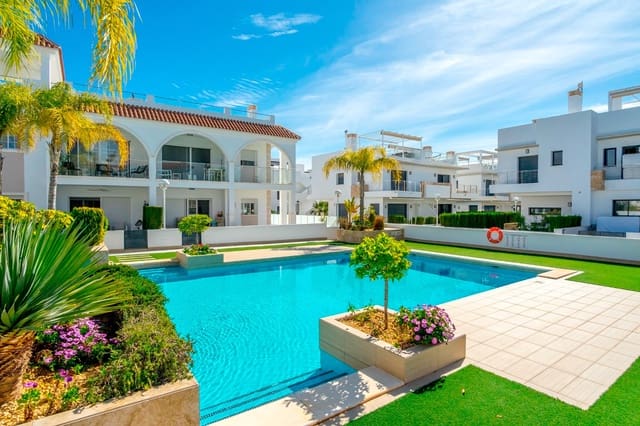 Apartamento de 2 habitaciones en Doña Pepa, Rojales en venta con piscina garaje - 270.000 € (Ref: 9261939)