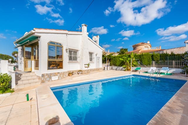 Chalet de 3 habitaciones en Ciudad Quesada, Rojales en venta con piscina garaje - 420.000 € (Ref: 9307056)