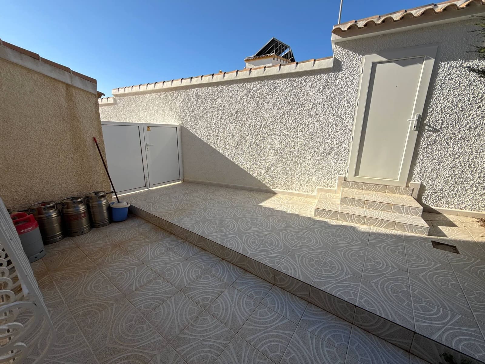 3 quarto Moradia para venda em Villamartin com piscina garagem - 349 950 € (Ref: 9346561)