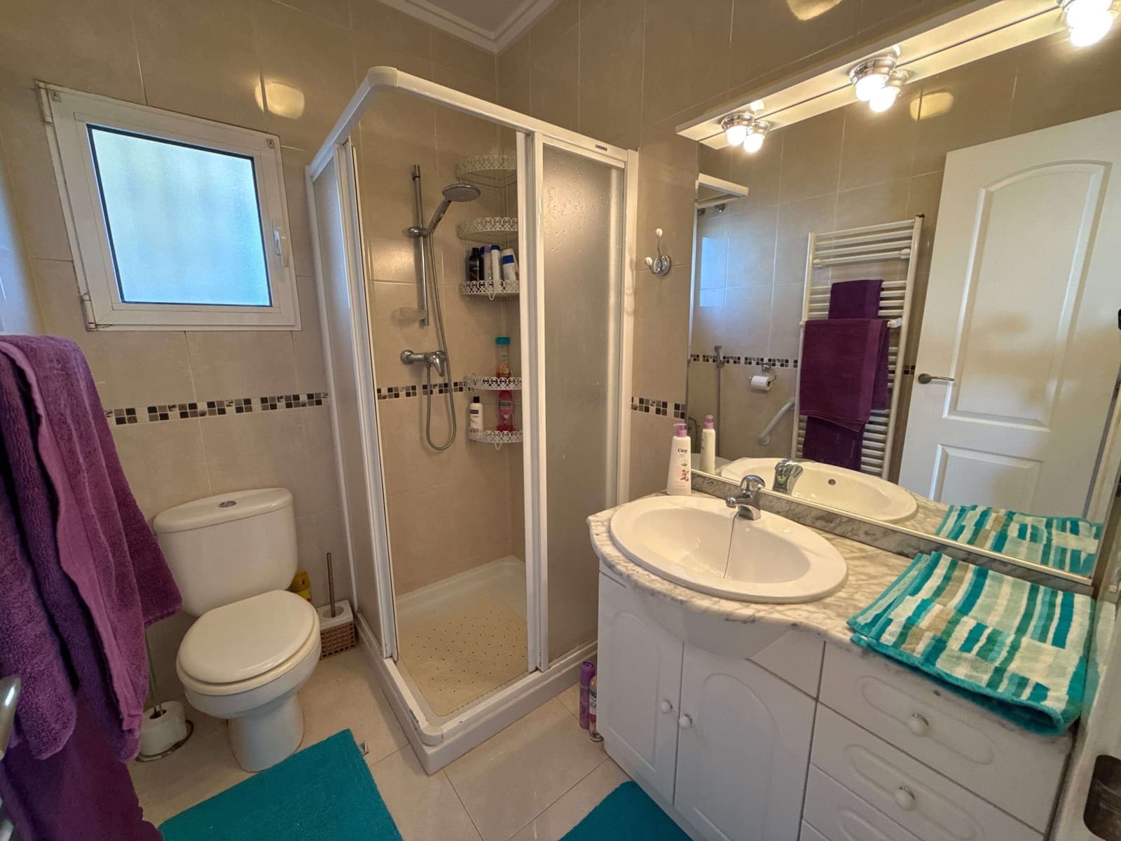 3 quarto Moradia para venda em Villamartin com piscina garagem - 349 950 € (Ref: 9346561)