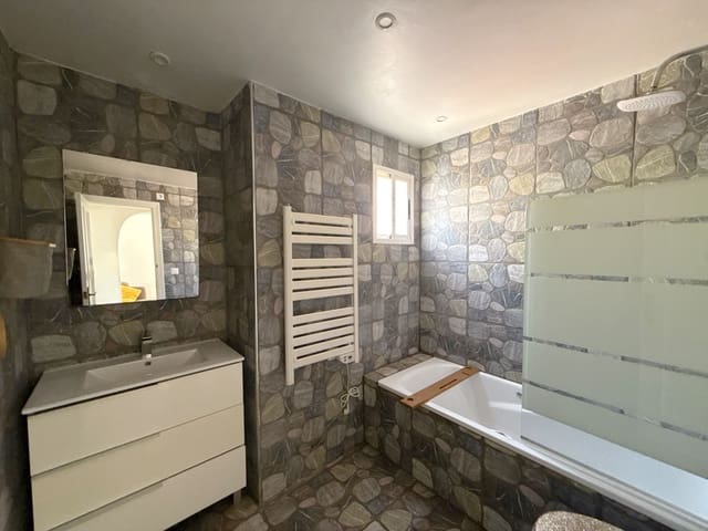 4 makuuhuone Huoneisto myytävänä paikassa Villamartin, Orihuela mukana uima-altaan - 189 950 € (Ref: 9346562)