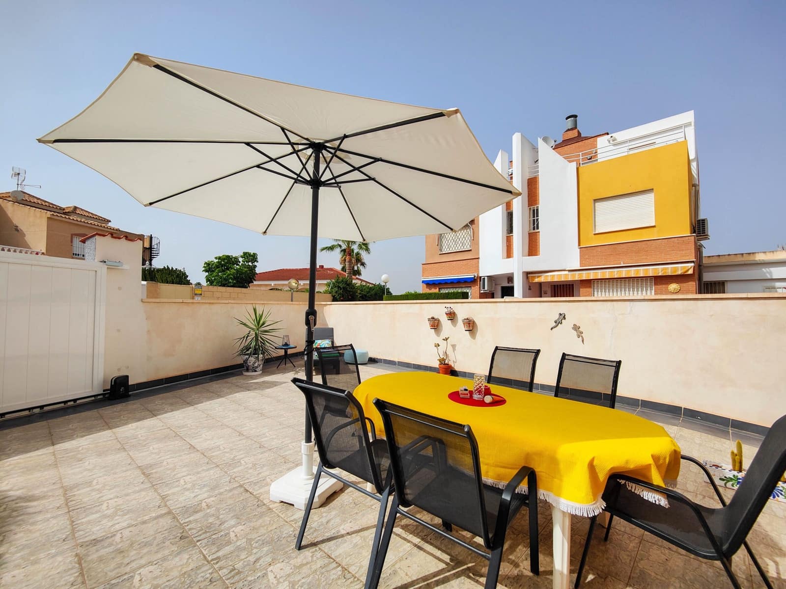 3 bedroom Townhouse for sale in Orihuela Costa with pool - € 210,000 (Ref: 9346565)
