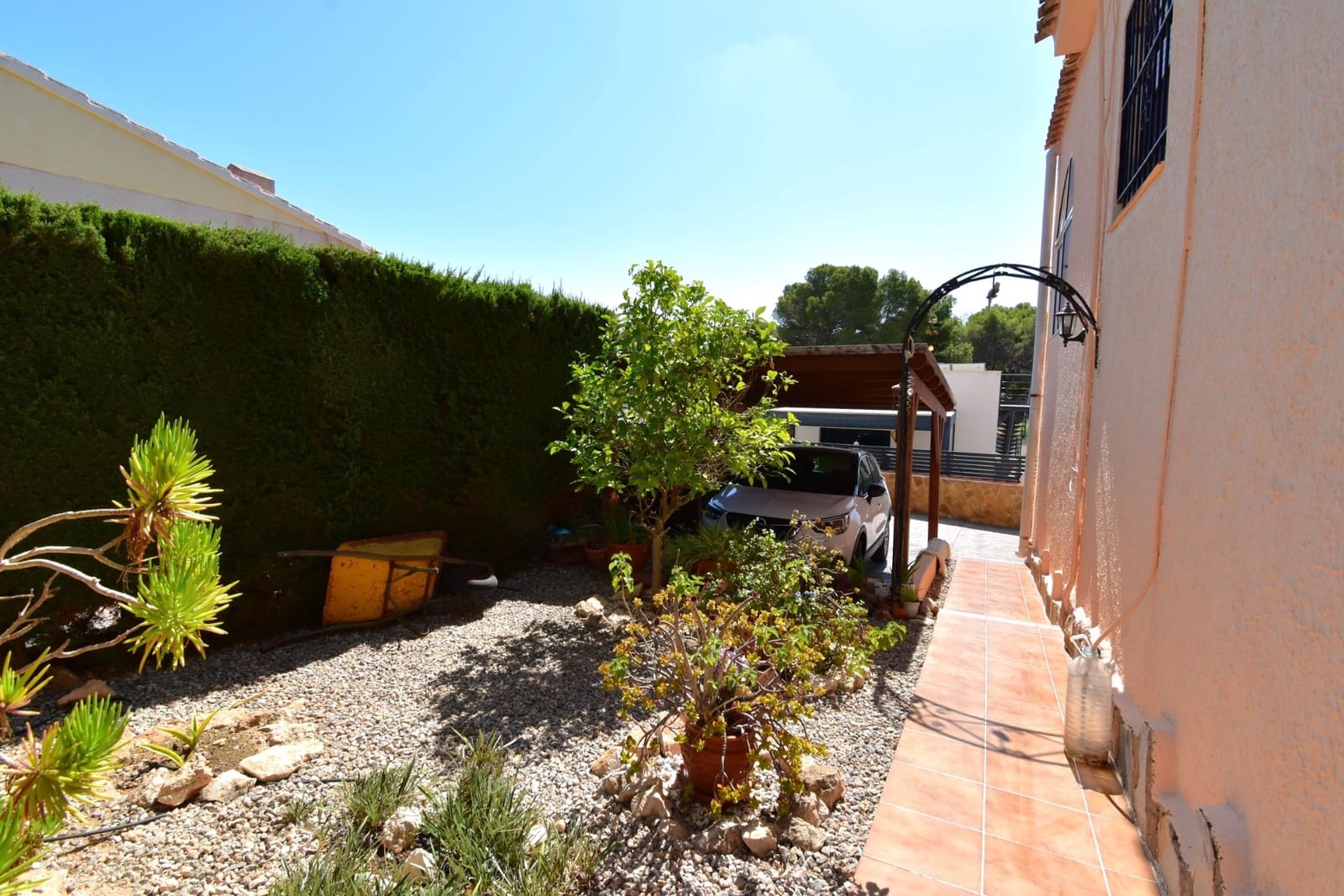 Chalet de 3 habitaciones en Los Balcones en venta con piscina garaje - 310.000 € (Ref: 9346997)
