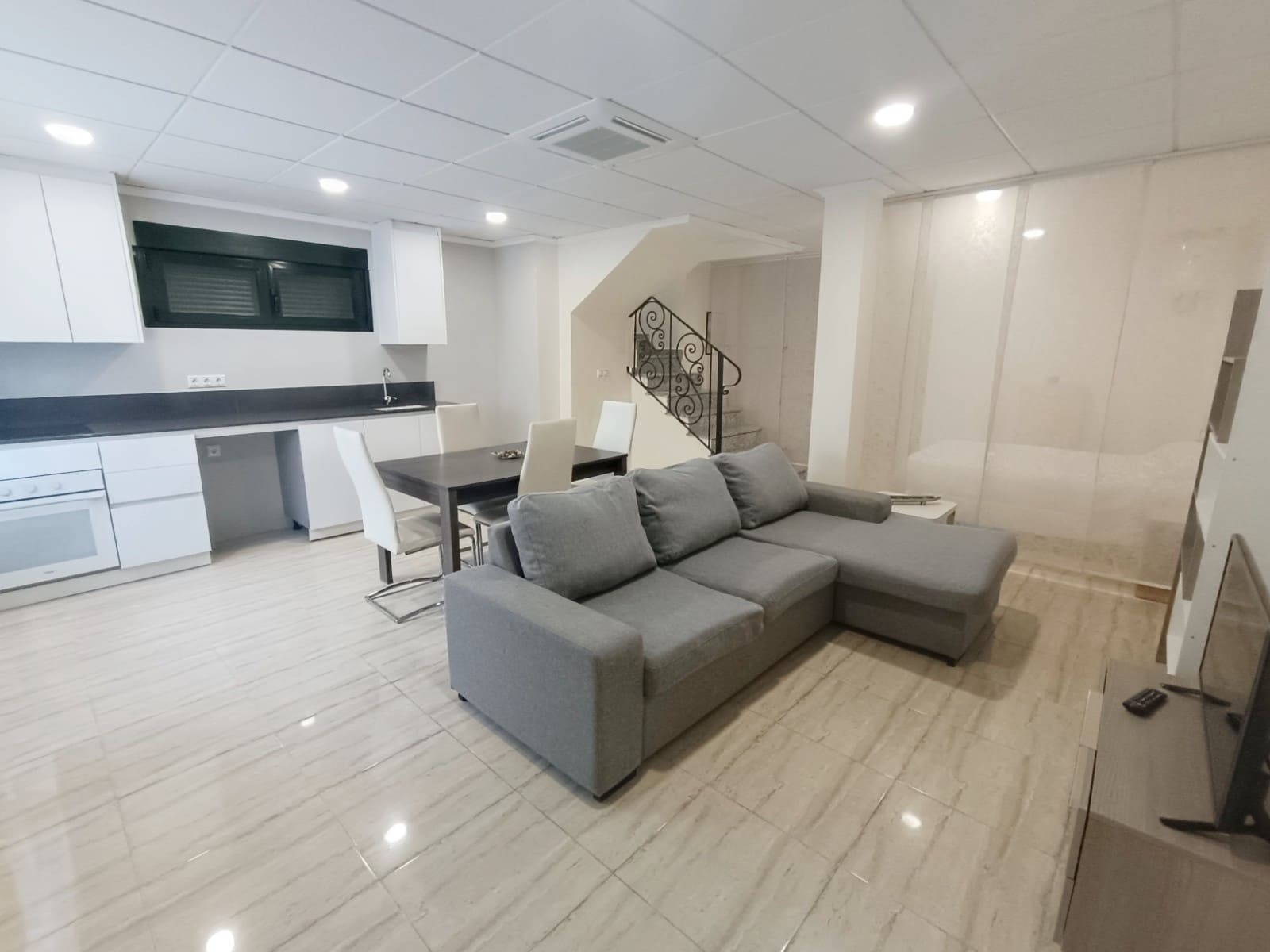 3 makuuhuone Paritalo myytävänä paikassa Ciudad Quesada mukana uima-altaan - 265 000 € (Ref: 9346998)