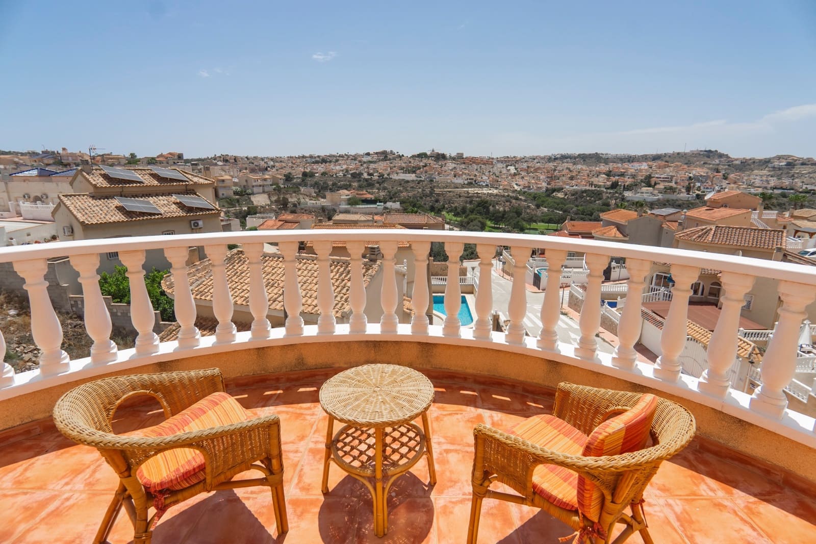 3 bedroom Villa for sale in Ciudad Quesada with pool - € 325,000 (Ref: 9348533)