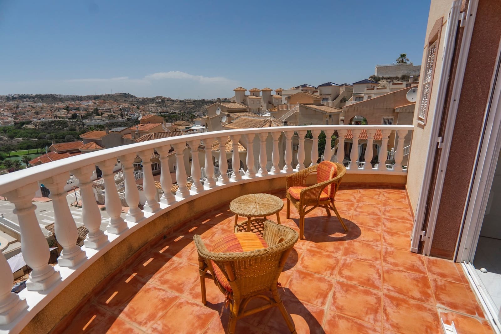 3 bedroom Villa for sale in Ciudad Quesada with pool - € 325,000 (Ref: 9348533)