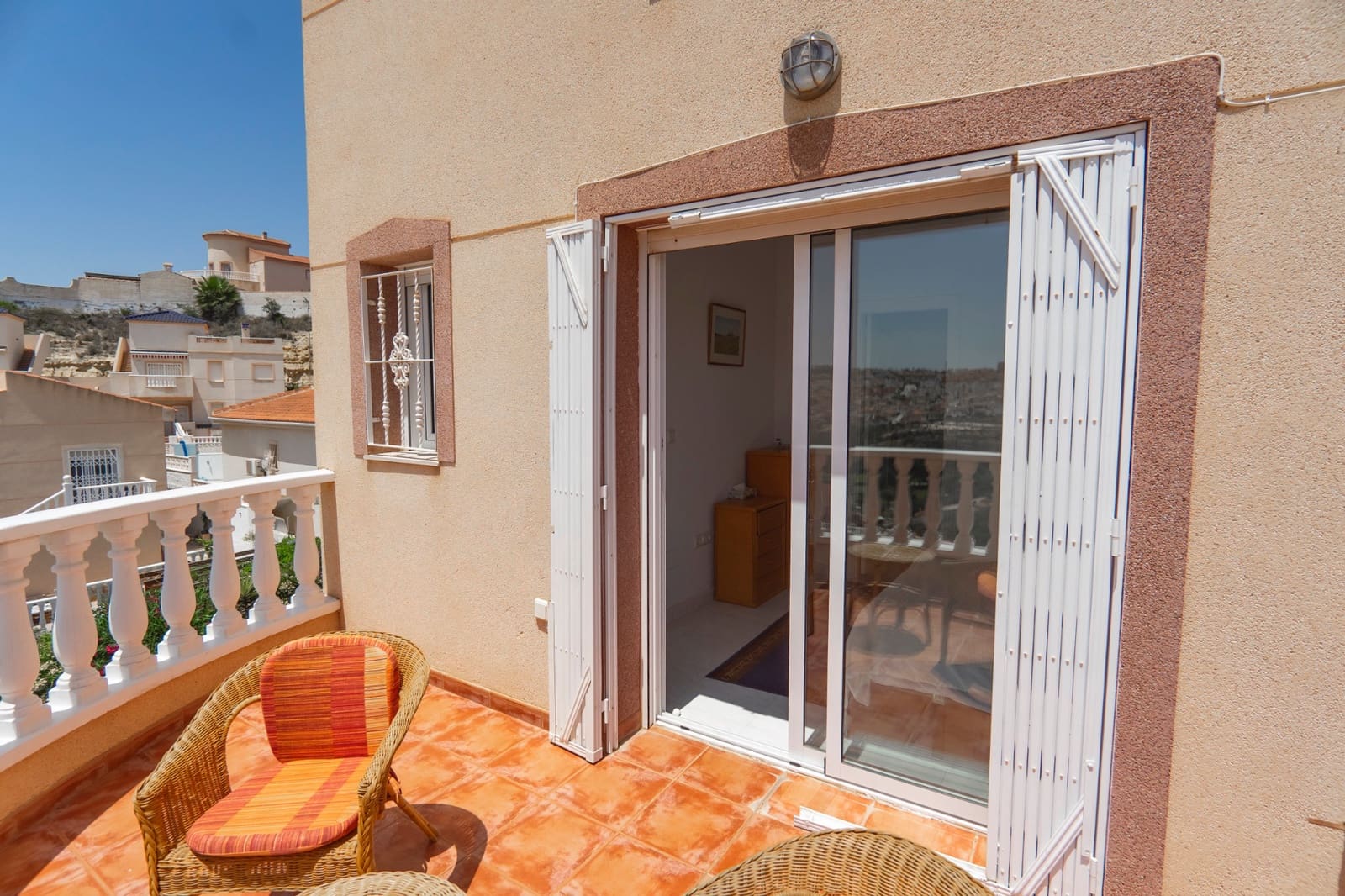 3 bedroom Villa for sale in Ciudad Quesada with pool - € 325,000 (Ref: 9348533)