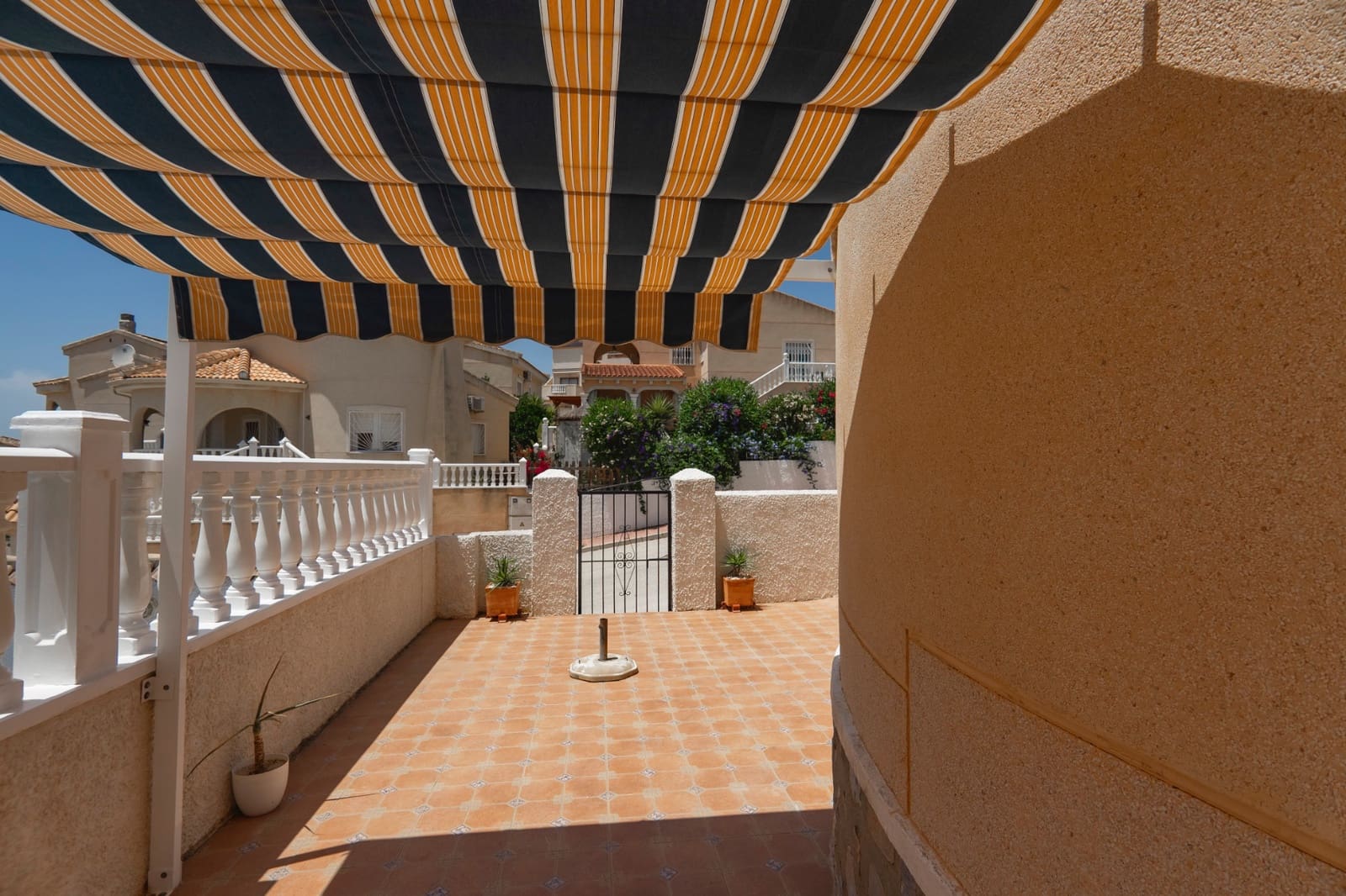 3 bedroom Villa for sale in Ciudad Quesada with pool - € 325,000 (Ref: 9348533)