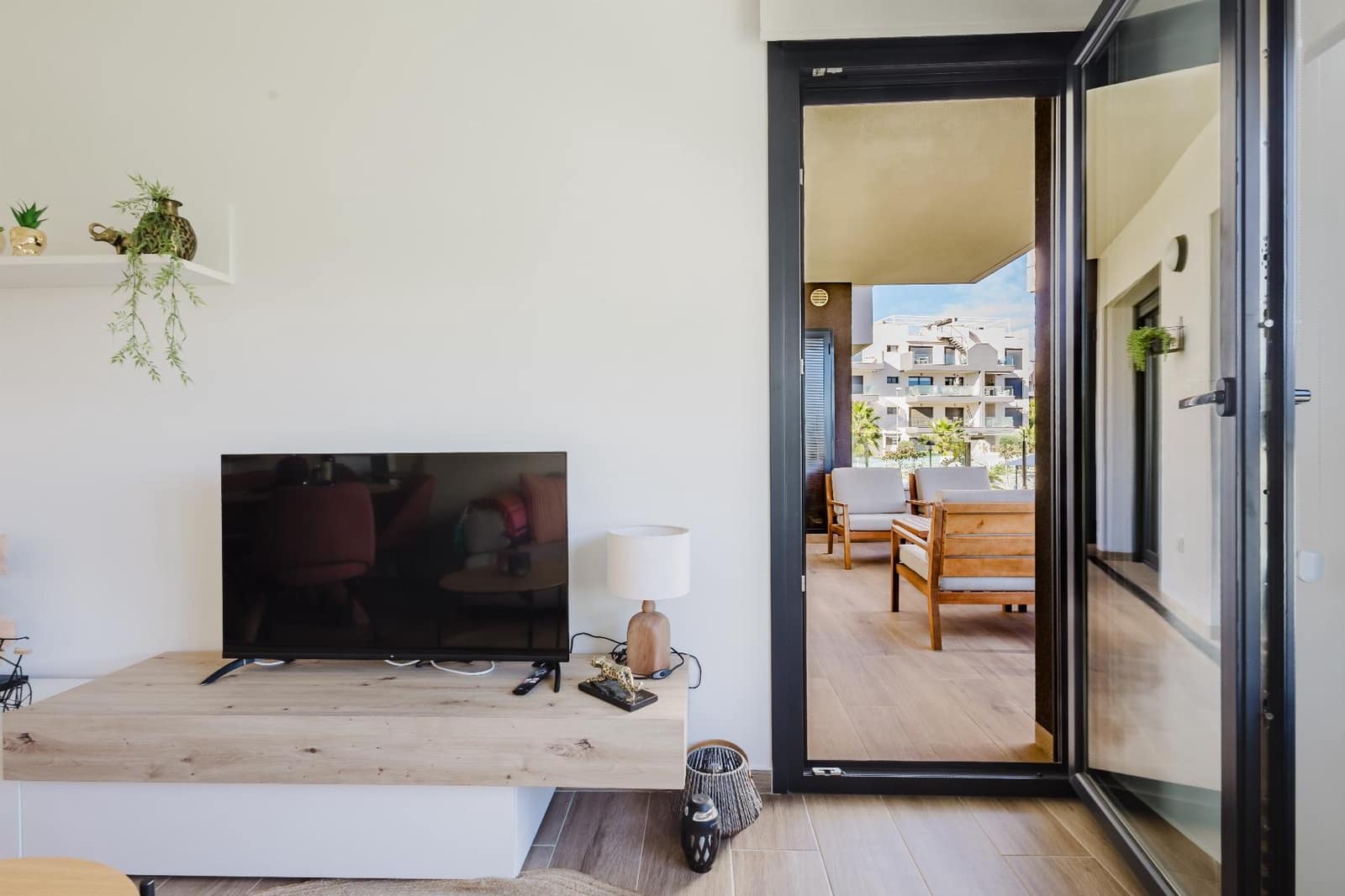 2 bedroom Apartment for sale in Orihuela Costa with pool garage - € 249,500 (Ref: 9349091)