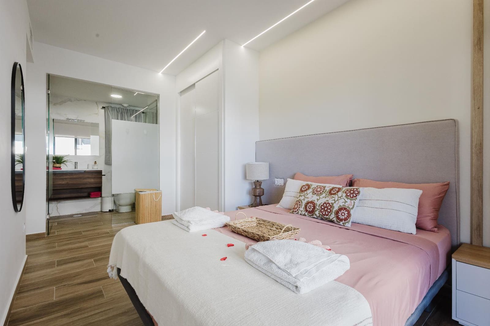 2 bedroom Apartment for sale in Orihuela Costa with pool garage - € 249,500 (Ref: 9349091)