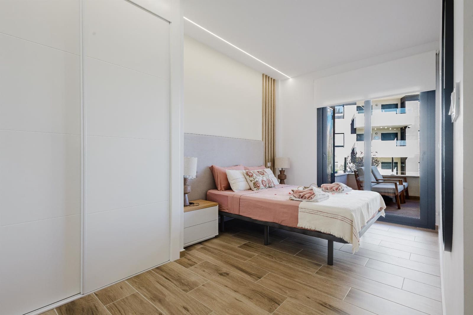 2 bedroom Apartment for sale in Orihuela Costa with pool garage - € 249,500 (Ref: 9349091)