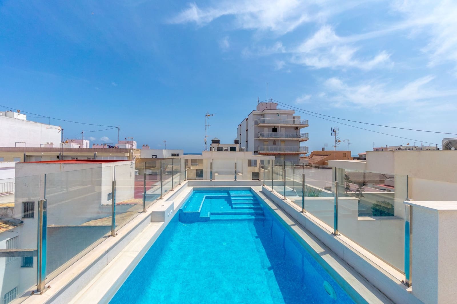3 quarto Apartamento para venda em Torrevieja com piscina - 299 900 € (Ref: 9371316)